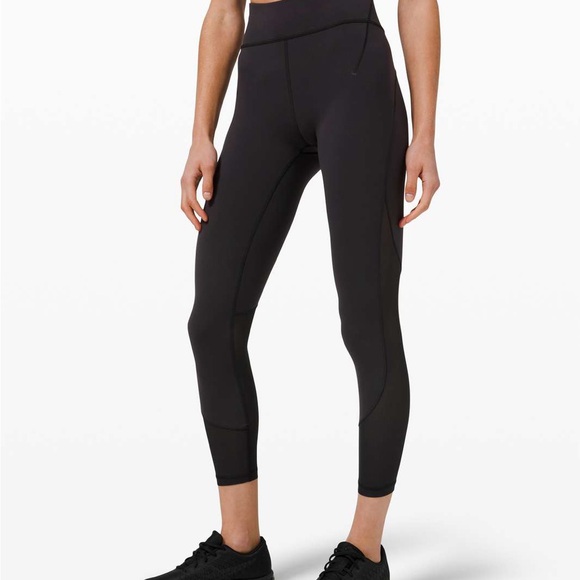 Lululemon Everlux and Mesh high rise tight legging size 2 length 28 inch - Picture 3 of 15